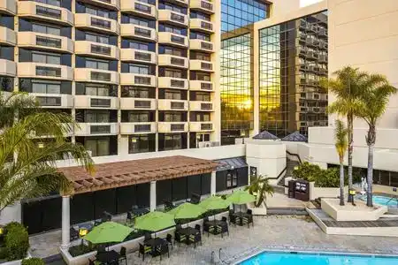DoubleTree by Hilton - 0