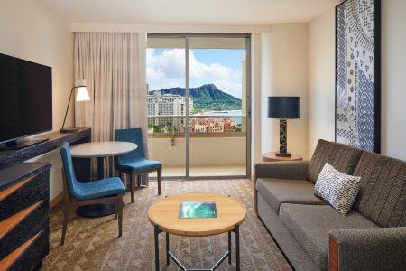 Embassy Suites by Hilton Waikiki Beach Walk - 51