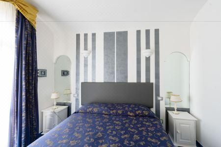Bussola di Hermes - 9