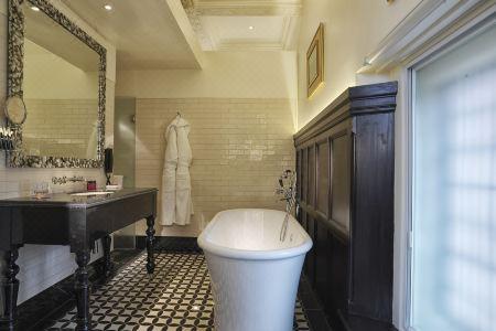 The Lalit London - 98