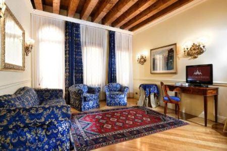 Suites Torre Dell'Orologio - 54