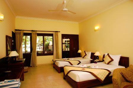 Golden Coast Resort & Spa - 45