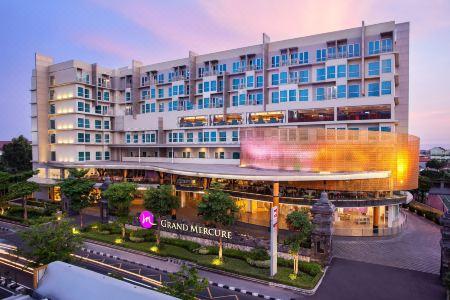 ibis Yogyakarta Adi Sucipto - 8