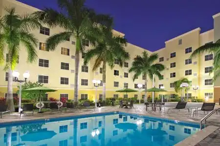 Homewood Suites by Hilton Miami - Airport West - 19