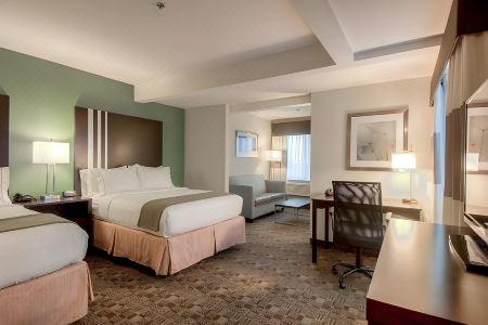Holiday Inn Express & Suites CARLSBAD BEACH by IHG - 0