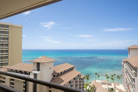 Embassy Suites by Hilton Waikiki Beach Walk - 41