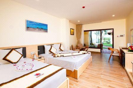 Golden Coast Resort & Spa - 66