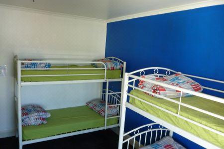 Adelaide Travellers Inn Backpackers Hostel - 33