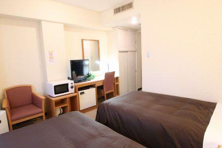 LiVEMAX BUDGET Yokohama Kannai - 66