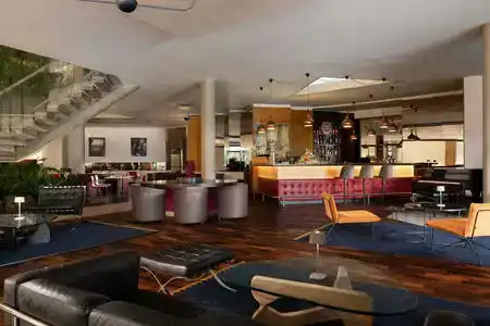 Four Points by Sheraton Catania & Conference Center - 9