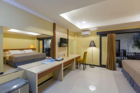 RedDoorz Plus near Mall Bali Galeria 2 (ex. Sylvia Bali Suite Residence) - 8