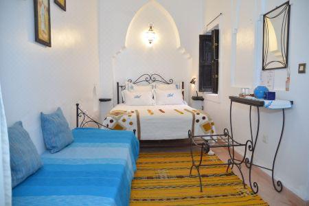 Riad Ailen - 0