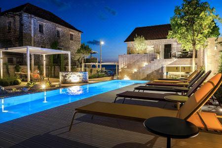 Villa Lastva is a Five Star Seafront Luxury Villa with Privite Pool - 8