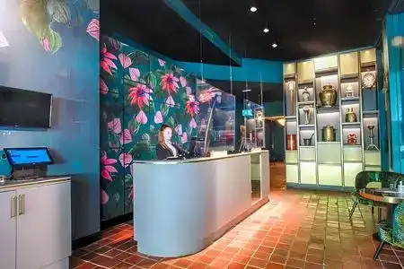 Ambassador City Centre - 2