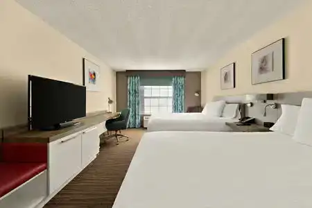 Hilton Garden Inn - 1