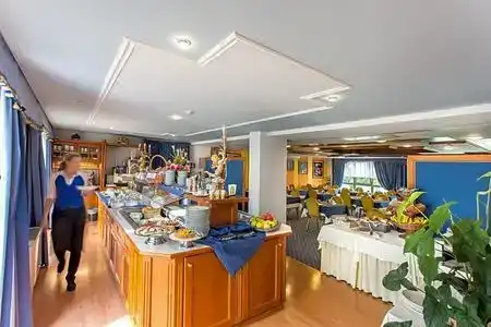 Sartori's - 3