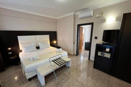 E H Suites Rome Airport - 6