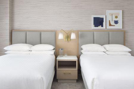 Hilton - 47