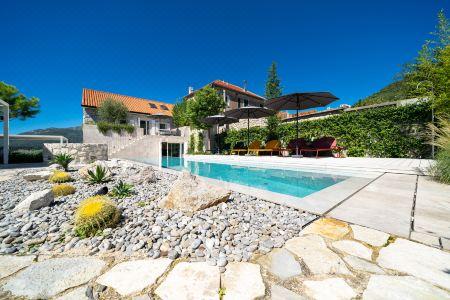 Villa Lastva is a Five Star Seafront Luxury Villa with Privite Pool - 0