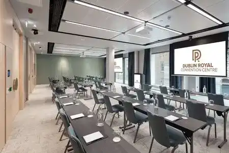 Radisson Blu Royal, - 6