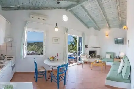 MELIKIRON LUXURY APARTMENTS - 48