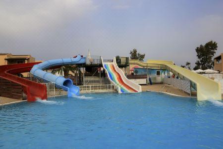 Sandy Beach Resort - 5