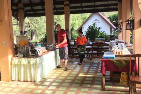 Gooddays Lanta Beach Resort - 8