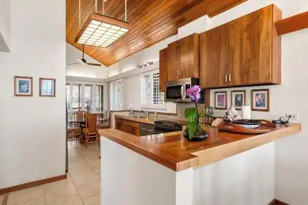 Puunoa  - CoralTree Residence Collection - 125