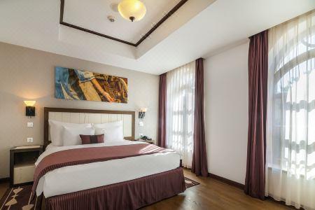 Epoque - Relais & Chateaux - 46