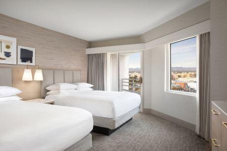 Hilton - 37