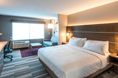 Holiday Inn Express & Suites PHOENIX NORTH - HAPPY VALLEY by IHG - 11