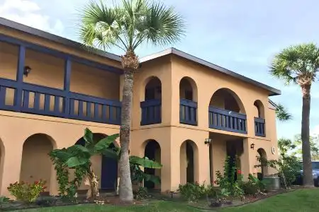 Sevilla Inn Kissimmee- Near Disney - 5