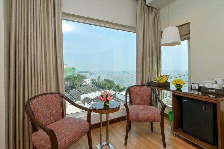 Fariyas Mumbai , Colaba - 44