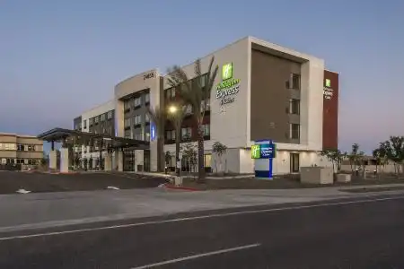 Hampton Inn & Suites Phoenix North/Happy Valley - 3