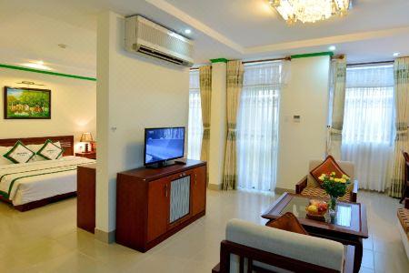 Green Garden Residence by OYO Rooms - 16