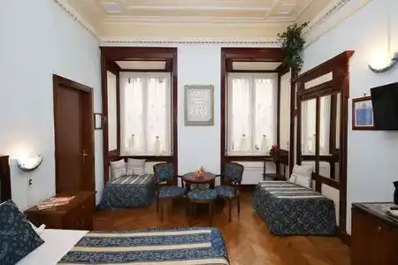Tibullo Guesthouse - 7