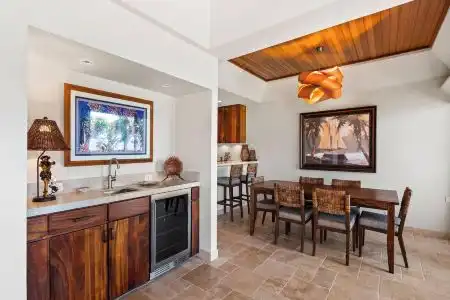 Puunoa  - CoralTree Residence Collection - 100