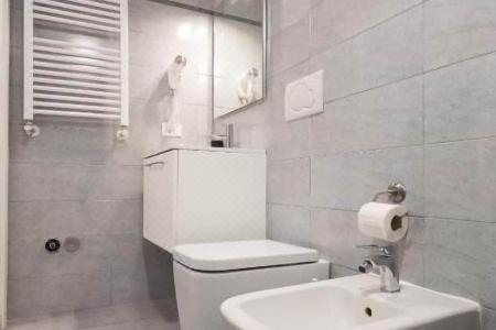 Luciano Laterani Guest House - 53