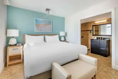 Hilton Vacation Club Crescent on South Beach Miami - 24