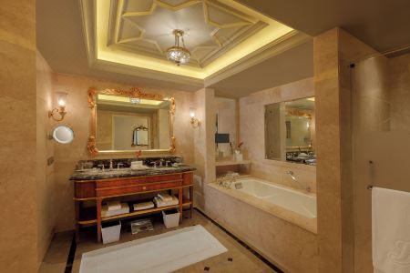 The Leela Palace - 14