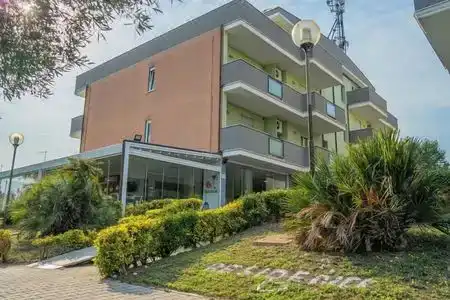 Isa Fiumicino Airport Residence - 6