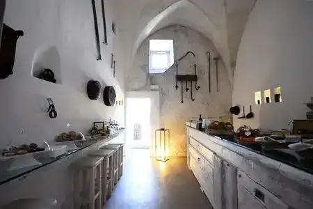 Palazzo Castriota - 6