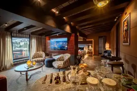 Eight Cortina - 3