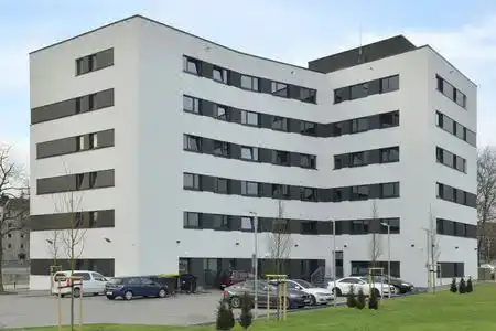 B&B Duisburg Hbf-Süd - 5