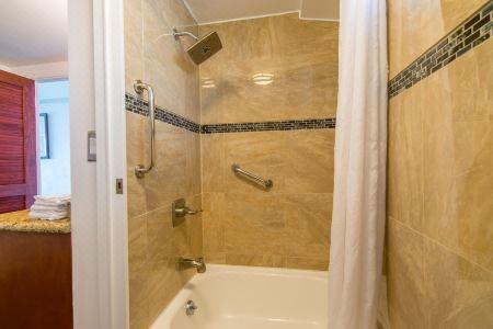 Waikiki Shore by OUTRIGGER - 104