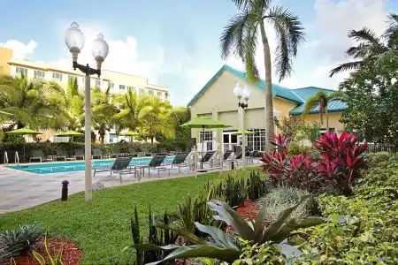 Homewood Suites by Hilton Miami - Airport West - 4