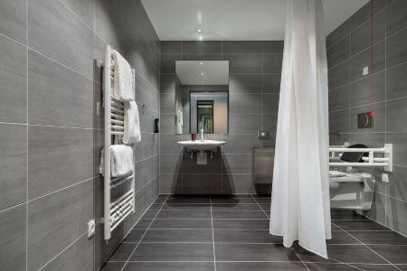 Holiday Inn - the niu, FURY ASCHHEIM MESSE by IHG - 61