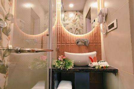 Sarang Palace - A Luxury Boutique - 24