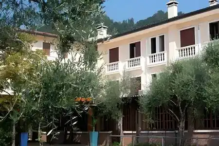 Alla Corte - 0