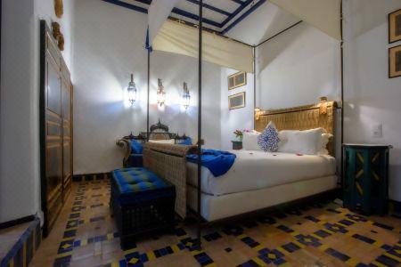Riad Kaiss by Anika - 115